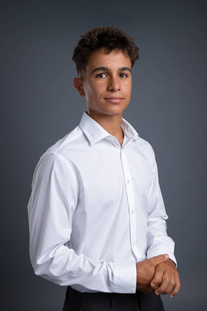 Portrait corporate studio homme - alicegeorgina photographie