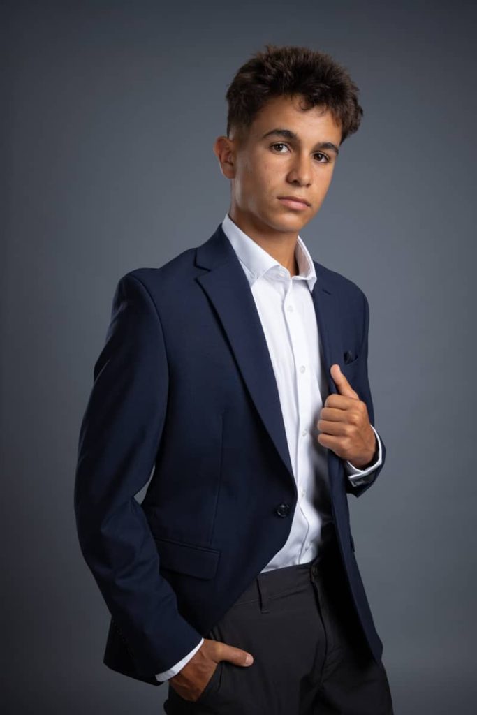Portrait corporate studio homme - alicegeorgina photographie
